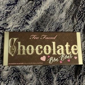 Too faced chocolate bon bons